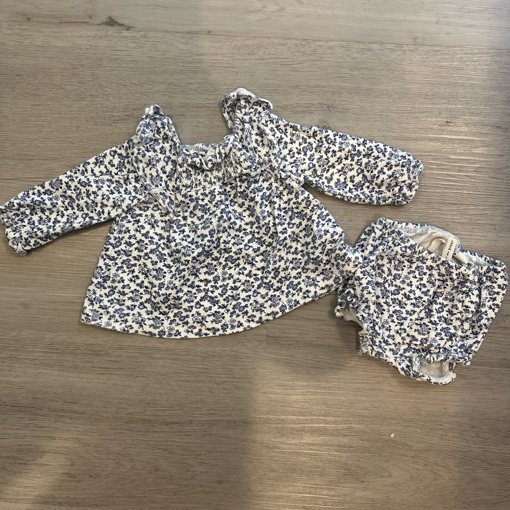 Janie and Jack Blue and White Floral Set